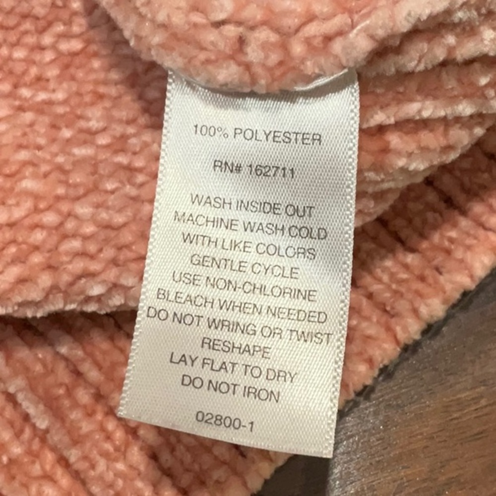 Liz Claiborne Chenille Sweater, EUC - Picture 7 of 7